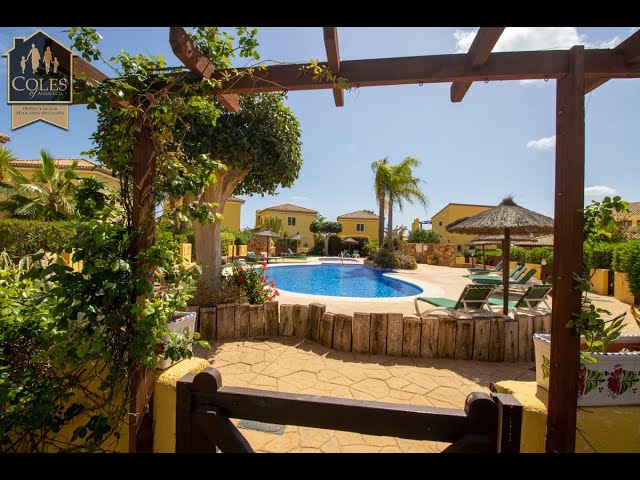 DES3V03 - Fantastic detached villa on Desert Springs Golf Resort with communal pool - €295,000