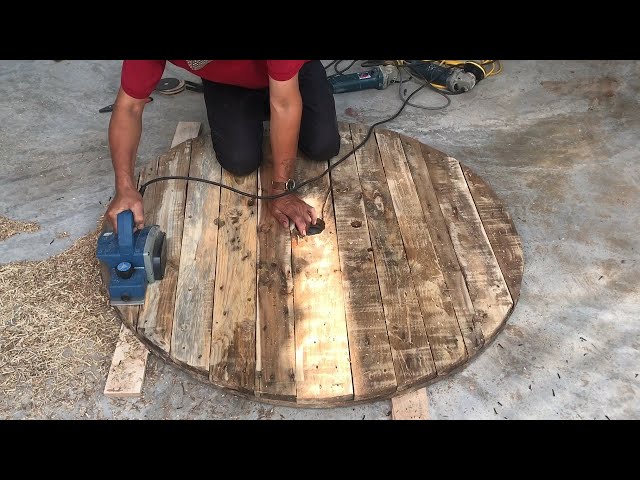 Amazing Woodworking Design Ideas // Build A Makeup Table For Loving Wife From Discarded Wood - DIY!