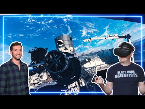 Space Experts PLAY a REALISTIC VR Space Game ➡️ Mission:ISS | Experts Play