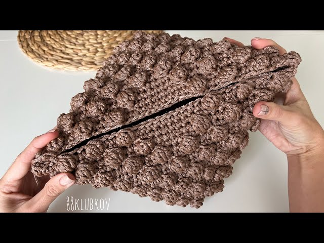 It fits insanely beautifully in one breath while the children are sleeping 😍🥰 crocheting!