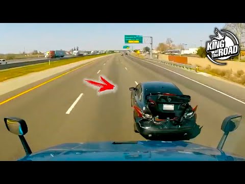 Don’t mess with semi truck / Brake check & road rage situations