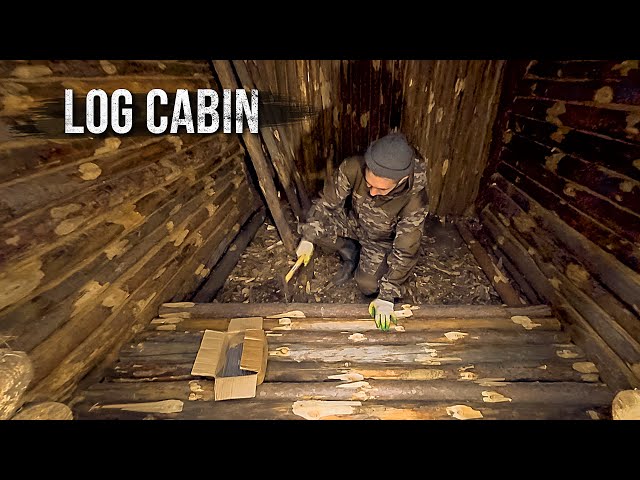 Building my log cabin alone in the woods. Log floor. Part 7.