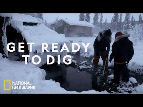 Building a Bathhouse in the Arctic  | Life Below Zero