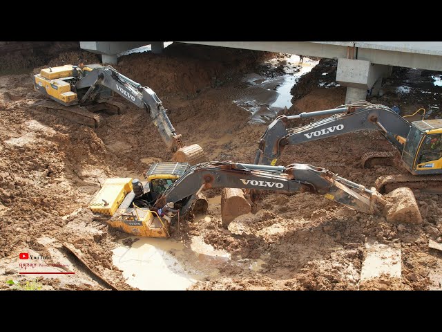 Incredible Big Excavator Accident Sink Underwater Heavy Helping Powerful​​ Volvo Unsuccessful