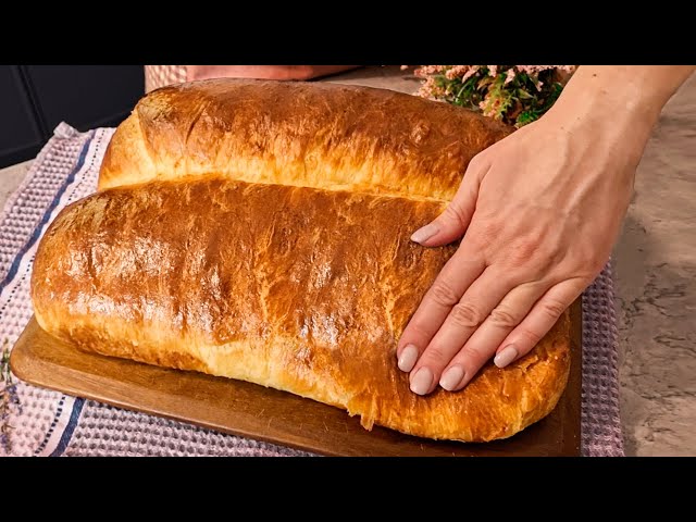 Make the most beautiful homemade bread yourself with simple ingredients! baking bread