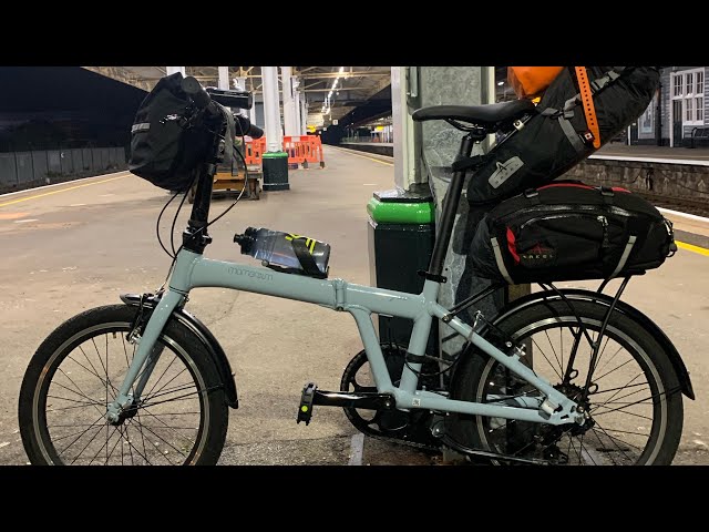 Two folding bikes, two Pullman meals, one night on Dartmoor