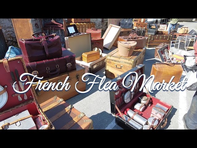 Massive Flea Market & Great for Tourists in France ❘ Louis Vuitton Antique Trunk # 17