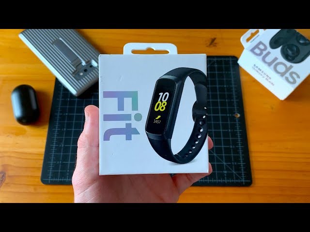 Samsung Galaxy Fit (Black) Unboxing & First Impressions