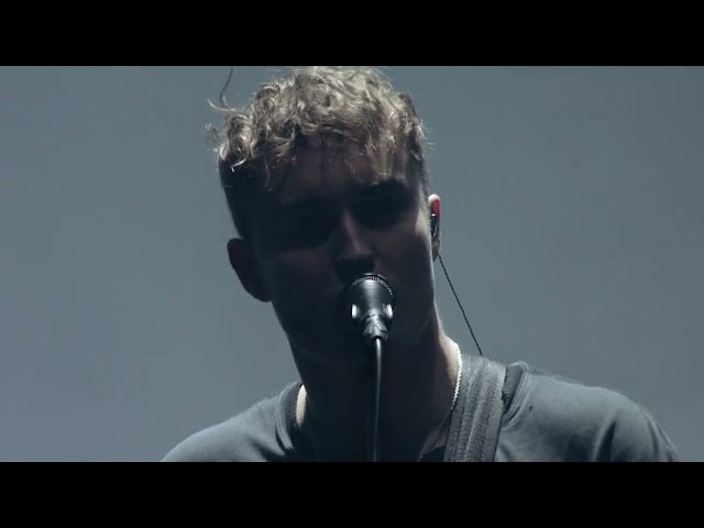 Sam Fender - Hypersonic Missiles - Live at Alexandra Palace, London