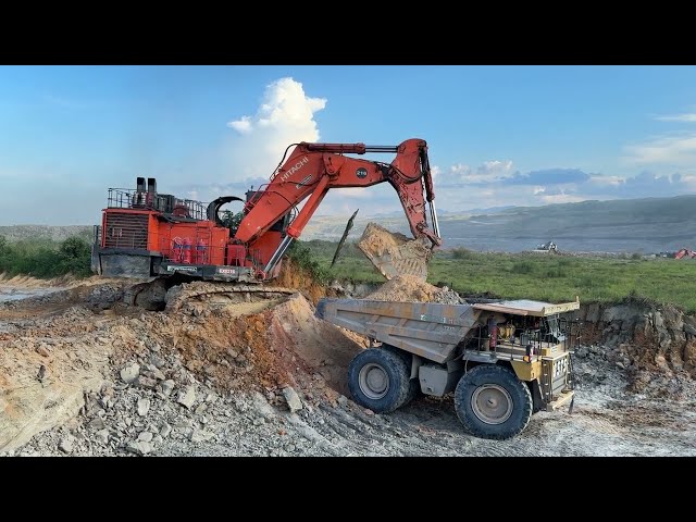 Hidraulic Excavator Hitachi 2500 Backhoe Loading Cat777 Dumper ~ Megamining