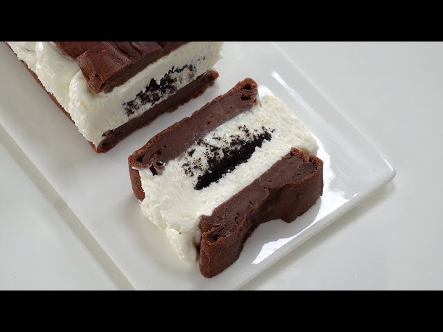 Melt in your Mouth! Incredibly CREAMY! (Delicious Chocolate cake)