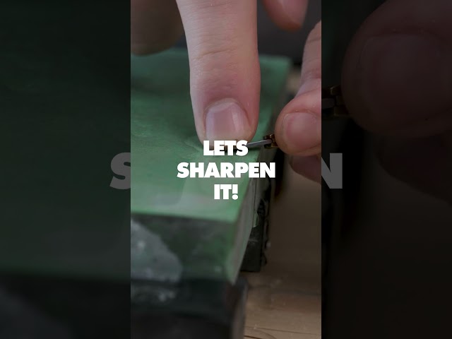 SHARPENING THE WORLDS SMALLEST POCKET KNIFE #shorts