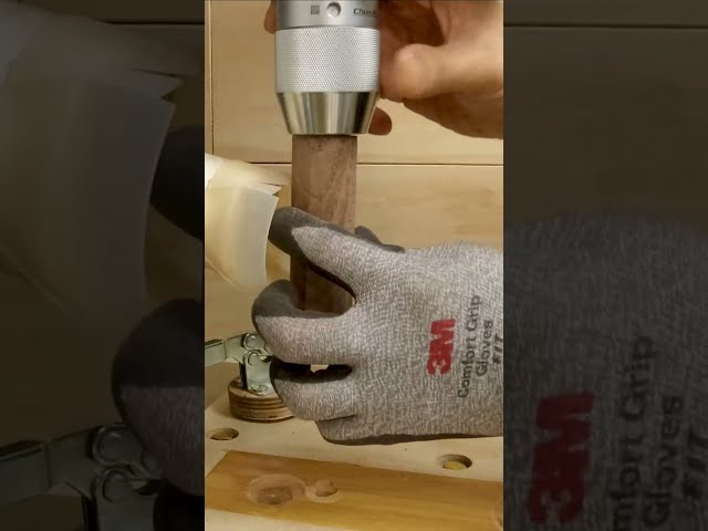 Easy to make wooden handle / Can be done without wooden lathe
