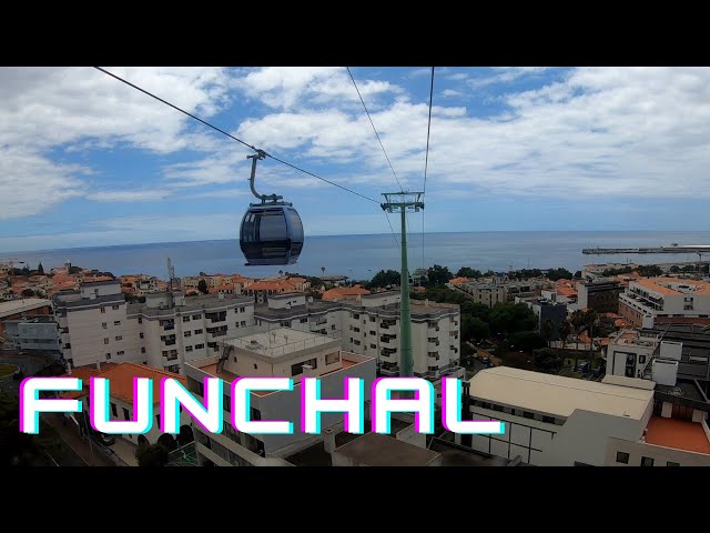 Walking around the city of Funchal in Madeira Island 🇵🇹