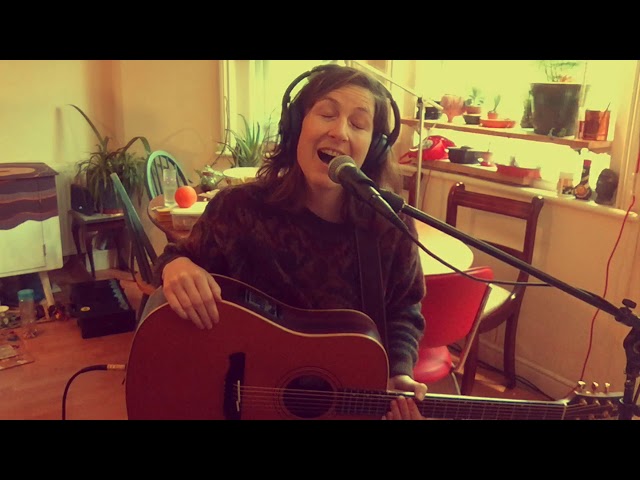 Wide Open - Chemical Brothers ft. Beck Looping cover by Florence Glen