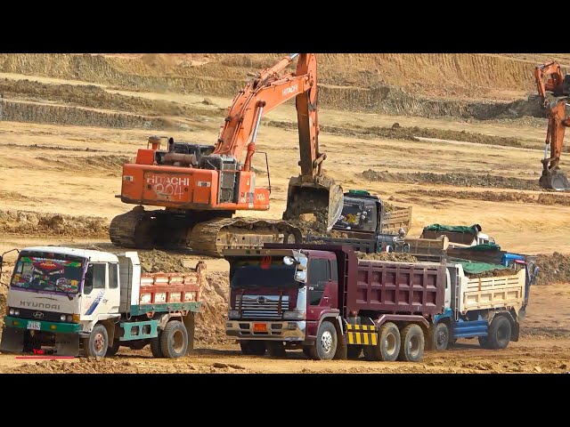 Great Operating​ Heavy Equipment Excavator Dumper Truck Working Load Dirt