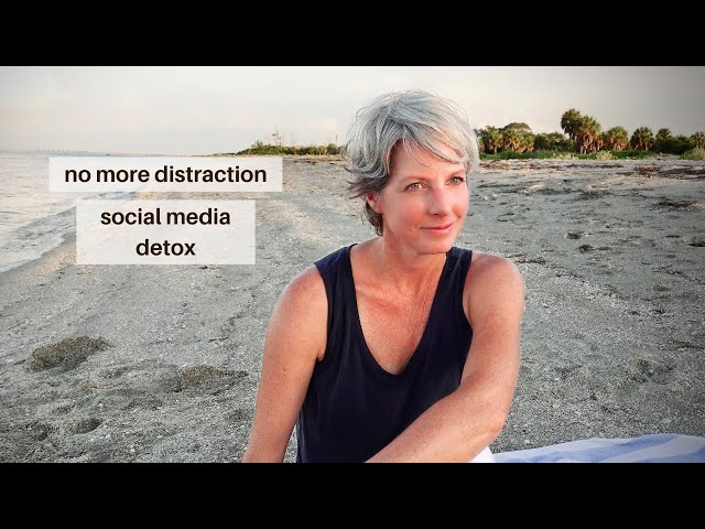 How I Removed Distractions ~ Quitting Social Media & Simplifying