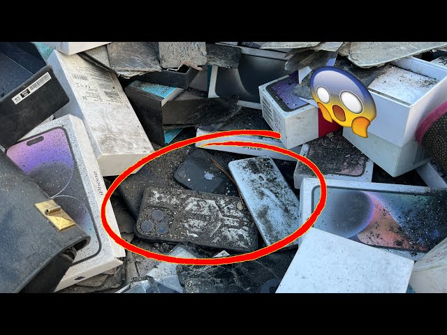 Amazing!😱 Found A lots of iPhones 14 , iPhone Xr_ iPad & More | Restore OPPO Phone From Garbage !