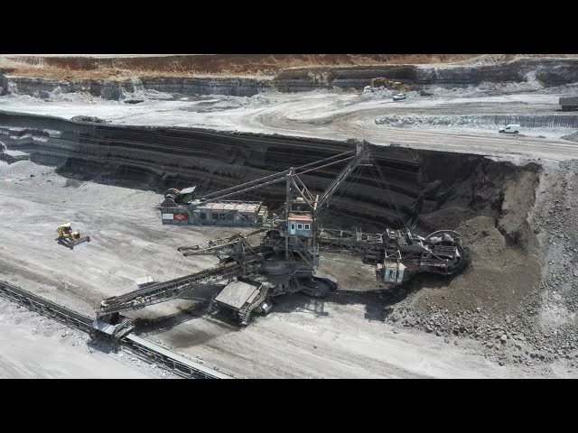 Huge Bucket Wheel Excavator  Working On Coal Mines - Mining Excavators