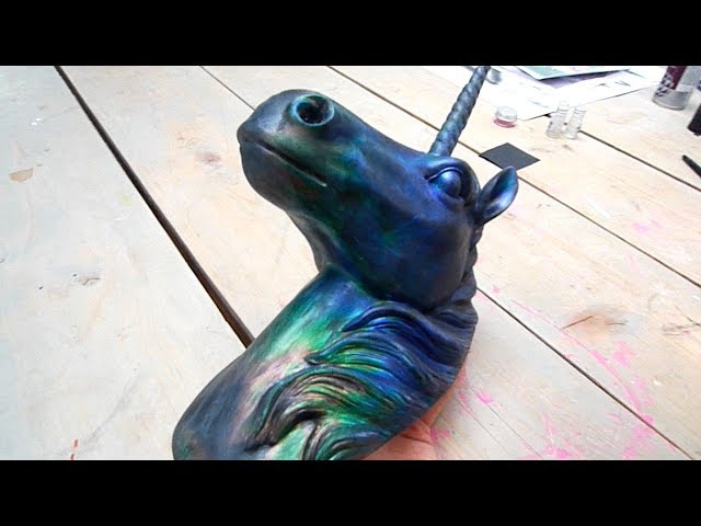 I've made colour changing rainbow paint!