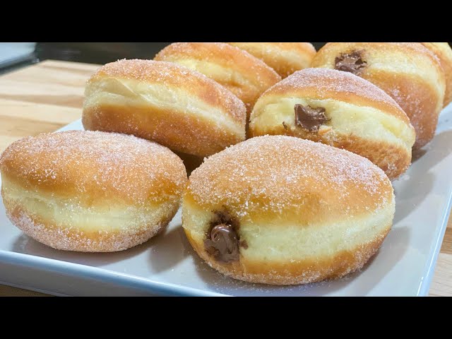 Simply the BEST homemade donut recipe🍩 Plain with sugar or chocolate.
