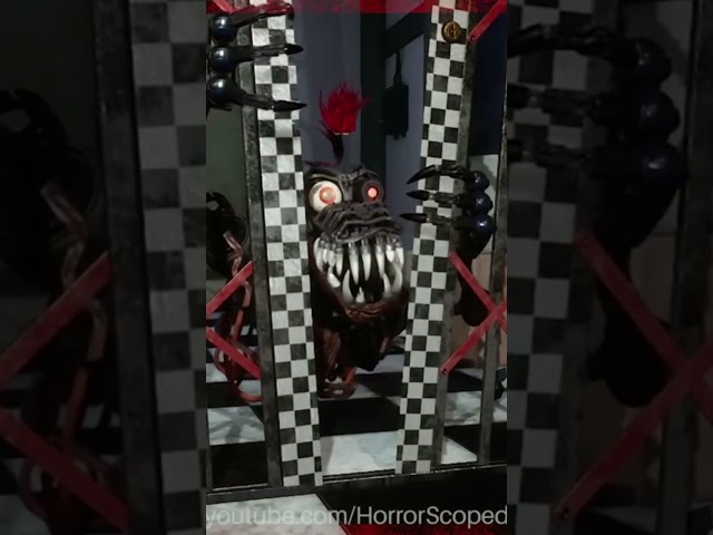 How Monty Appears Off Camera in the Security Office (FNAF Ruin)