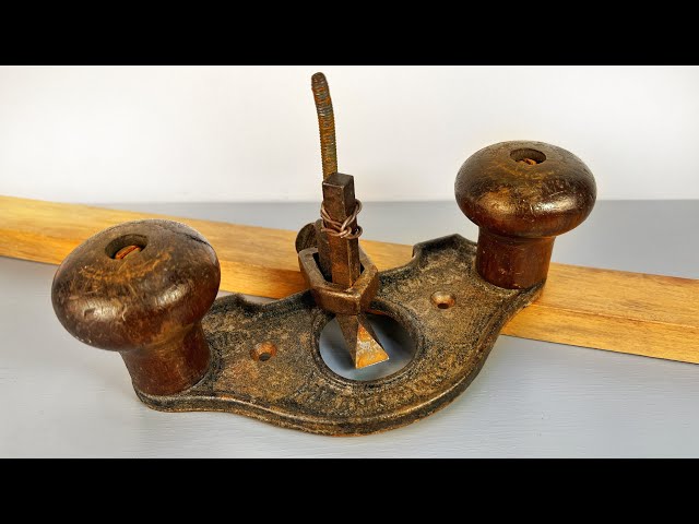 I Perfectly Restored This Treasure : Stanley Router Plane No. 71 1/2