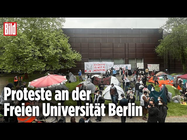 Wütende Parolen in Berlin: Israel-Hasser besetzen wieder deutsche Uni!
