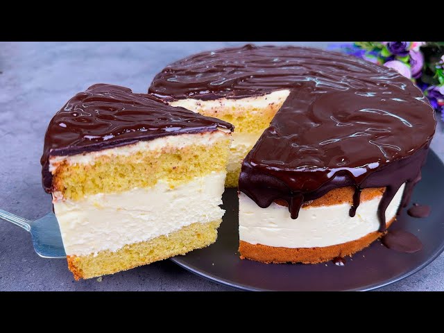 Boston Cream Pie! One of my favorite cakes! 😋