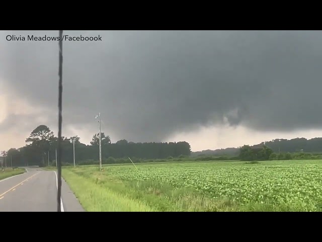 Raw video: Massive tornado on the ground in Battleboro