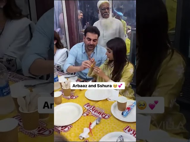 Bollywood Ramadan 2024 Arbaaz Khan With Wife Sshura Khan, Raveena Tondon Iftar Party #iftarparty2024