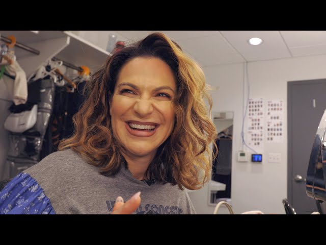 Getting ready with Shoshana Bean! | The Public Theater