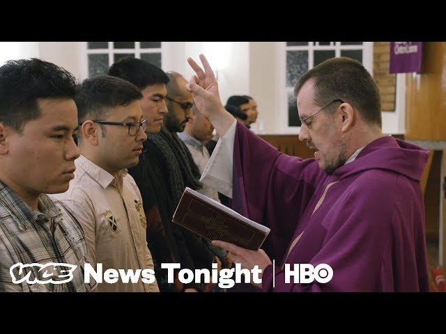 Germany Accuses Muslim Migrants Of Converting To Christianity To Get Asylum (HBO)