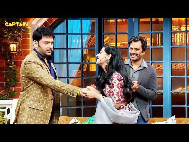 Kapil ने Amrita को मिलके Flirt करने का Option दिया ! 🤣🤣| The Kapil Sharma Show S2 | Comedy Clip