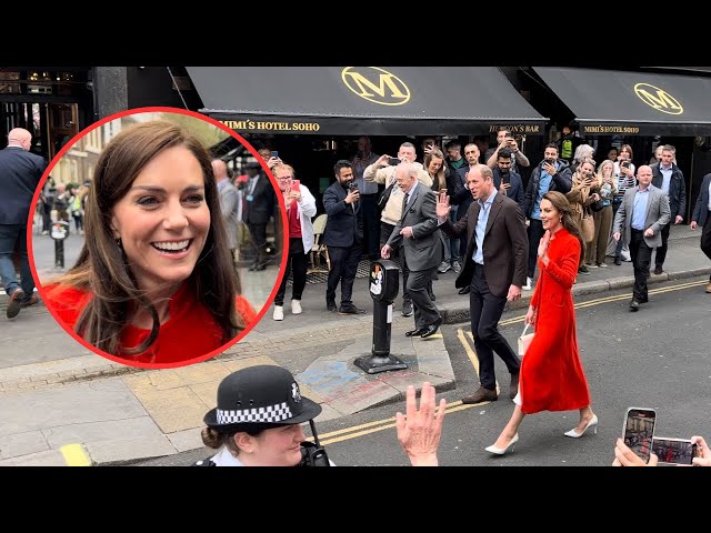 Will & Kate go for a pint in Soho! #princeofwales #princessofwales