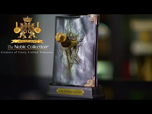 Unboxing Tom Riddle Diary With Basilisk Fang | The Noble Collection