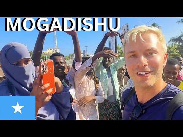 Cultural Dance In Mogadishu 🇸🇴 (I danced in Somalia!)