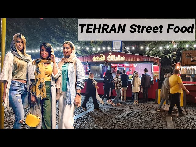 IRAN 2022 - STREET FOOD - Walking on 30Tir Street in Tehran on a Weekend Night [4K] #tehran