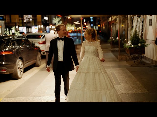 Hope and Eric | Downtown Chicago Wedding at the Drake