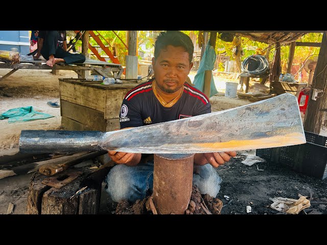 Knife Making - Forging A Simple Machete From A Piece Of Leaf Spring