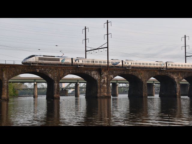 Railfanning NEC Delaware River Bridge in Morrisville, PA