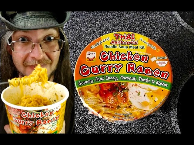 American tries imported Chicken Curry Ramen - Thai Authentic.