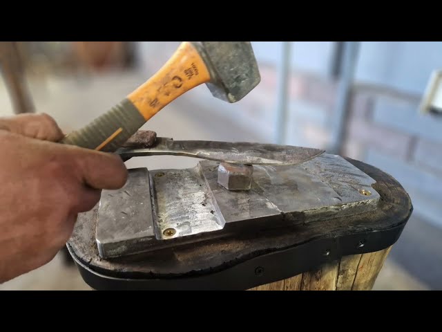 I turn massive log into an Anvil! DIY Project using Basic Tools!