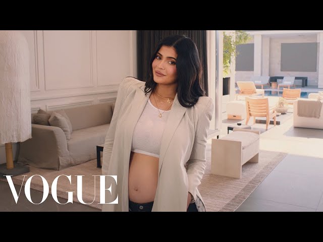 73 Questions With Kylie Jenner | Vogue