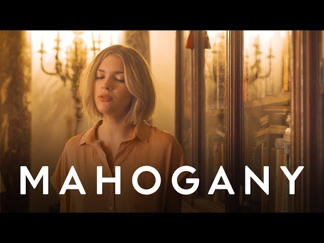 Tove Styrke - On The Low | Mahogany Session