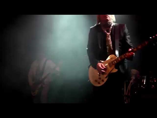 PLATINUM BLONDE "Take It From Me" - 30th Anniversary Tour 2014 live