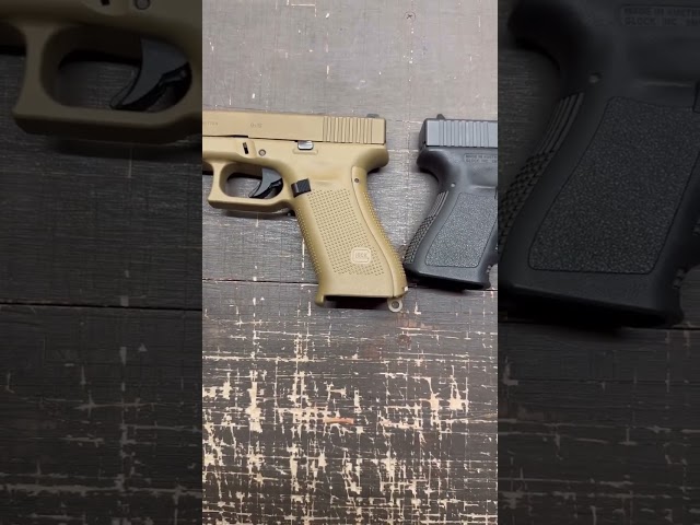 Glock 19 vs Glock 19x: What’s the big difference?!