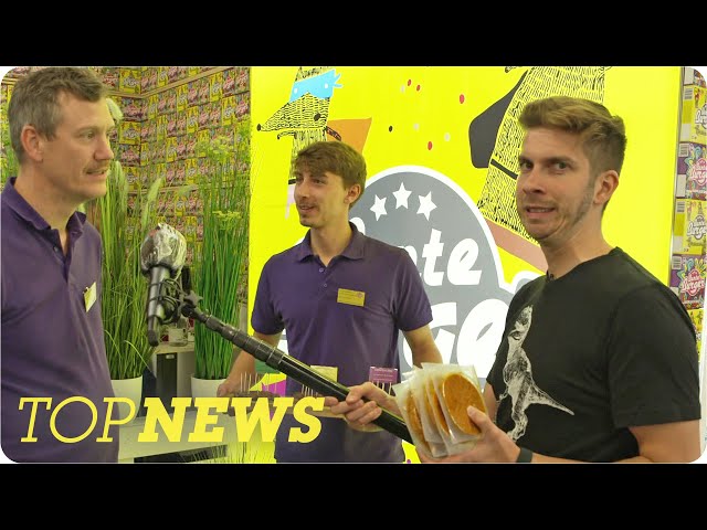 Wilde Verfolgungsjagd | Simon Stäblein auf der "Anuga" Food-Messe | RTL Topnews