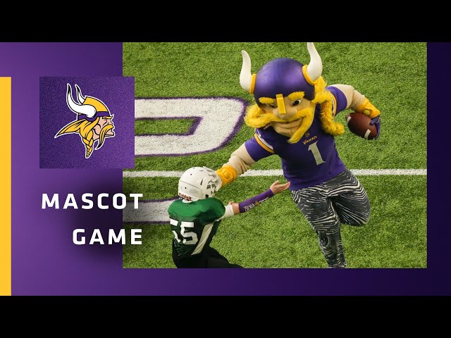 Mascots vs. Kids Halftime Game | 2022 Minnesota Vikings
