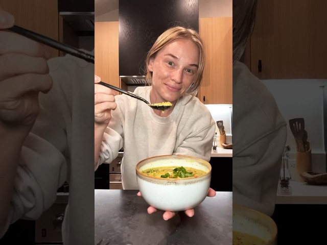 leeky chicken farro soup, recipe on my instagram! 🥣🫶 #soup #easyrecipes